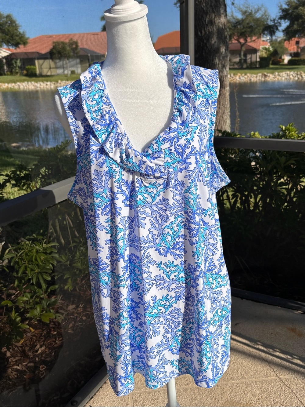 Lulu B Sleeveless Blue & White Printed V-Neck Top Beach Coastal Size 1X